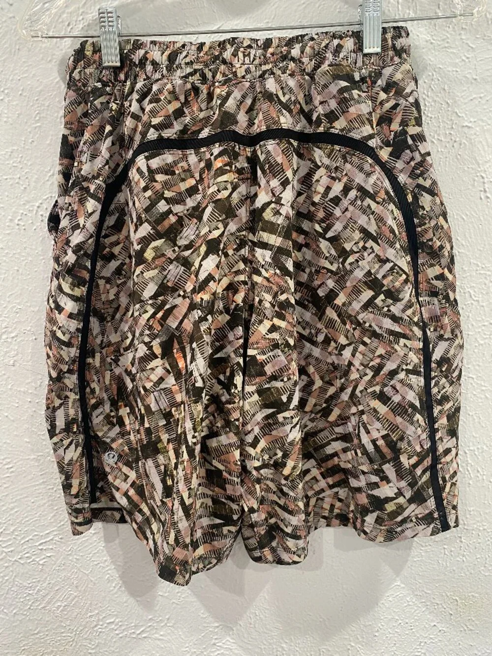 LuLuLemon, Pace Breaker Lined Short 9